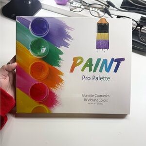 Glamlite Cosmetics Paint Pro Pallet